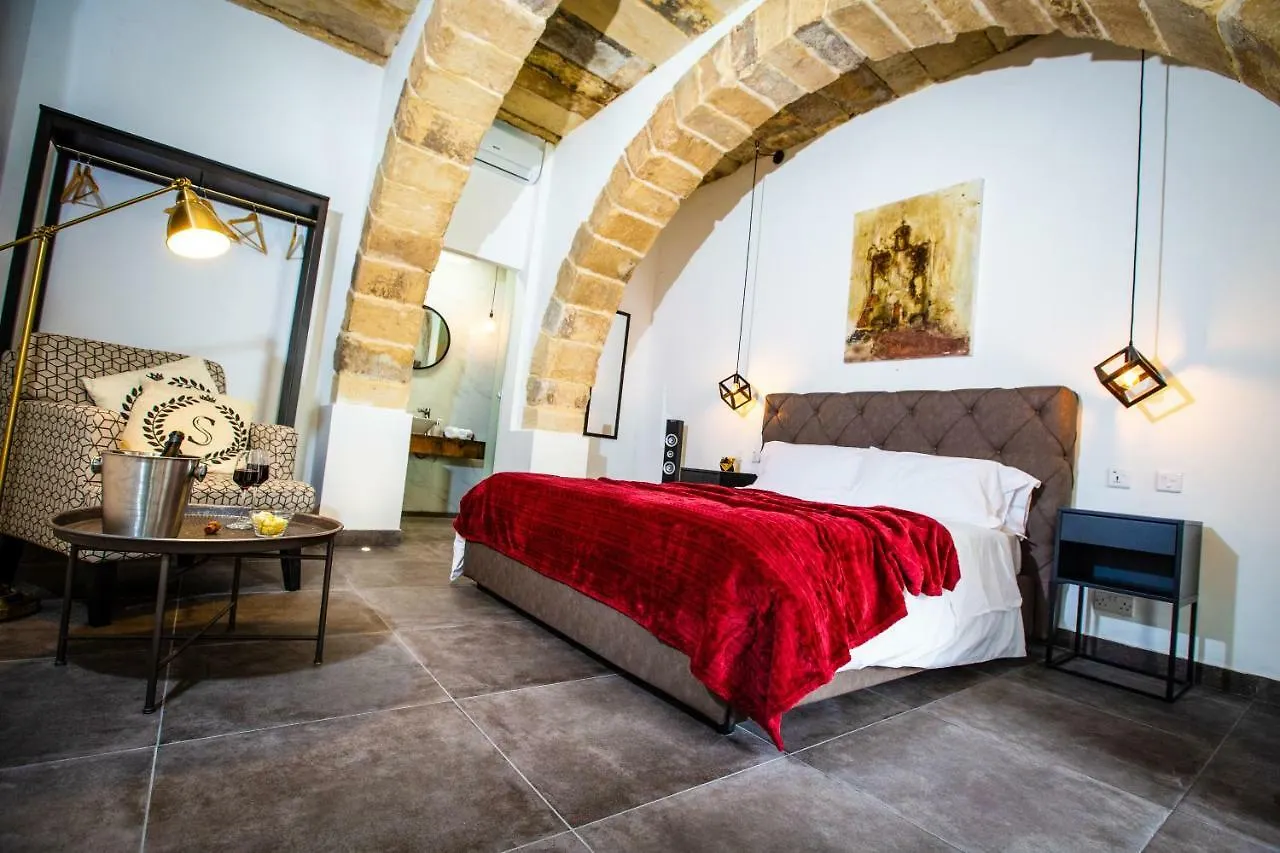 Pjazza Suites Boutique Hotel By Cx Collection Siggiewi 3*,