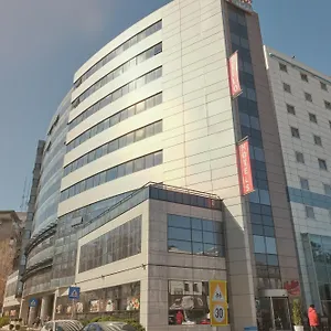 Hello Gara De Nord Hotel Boekarest